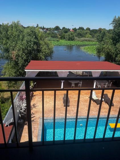 De vanzare Vila deosebita pe malul Lacului Snagov Loc Vladiceasca - 2