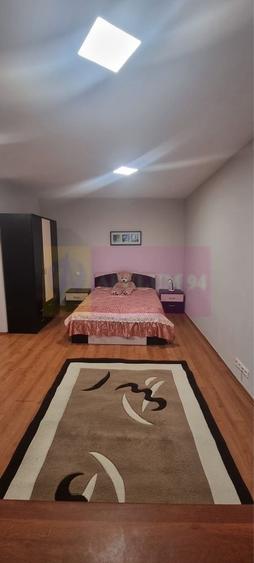 Garsoniera,bloc 2010,et.3/15,37 mp,zona D-na Ghica - 1