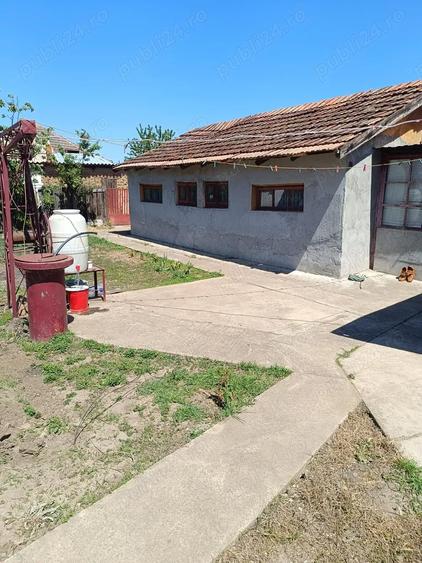 Vand Casa in ora?ul Corabia - 2