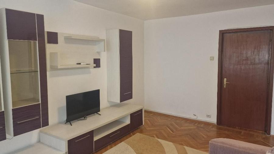 Mosilor, Eminescu, Pizza Hut, 8minute metrou - 9