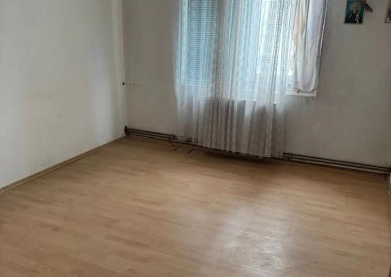 3 camere Decomandat 65 mp, Strada Modoran Ene - 6