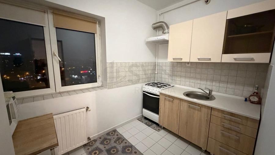 REA1027738 Studio Mall Vitan bloc 2001 53 mp - 4