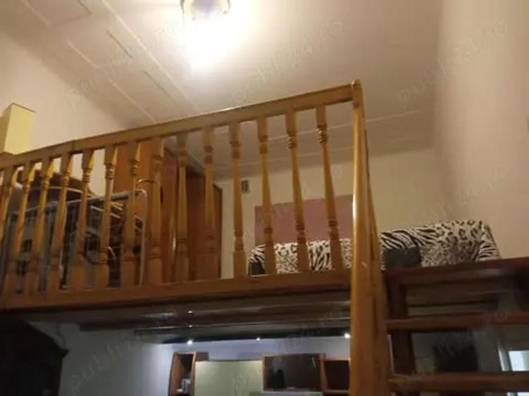 Dau in chirie apartament mic doua camere ultracentral - 2