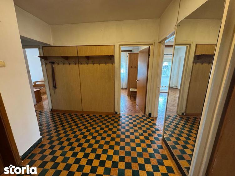 Vanzare apartament trei camere imobil solid Piata Ion Mihalache metrou - 8