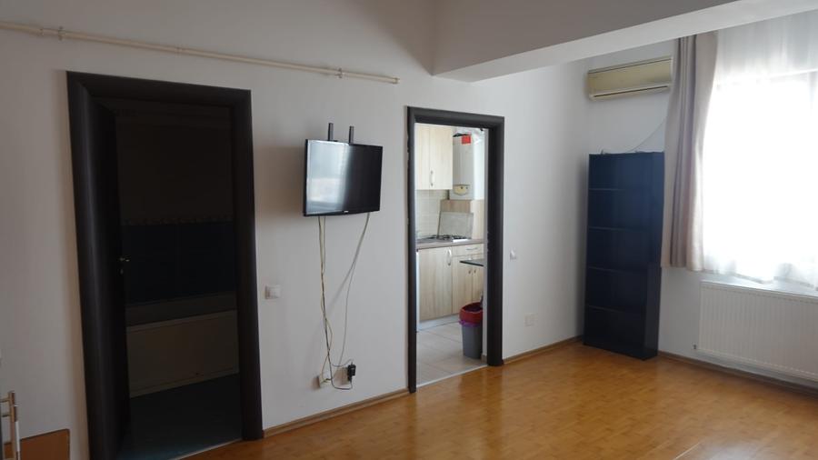 Garsonieră Mobilată complet An 2015 Dristor - 11