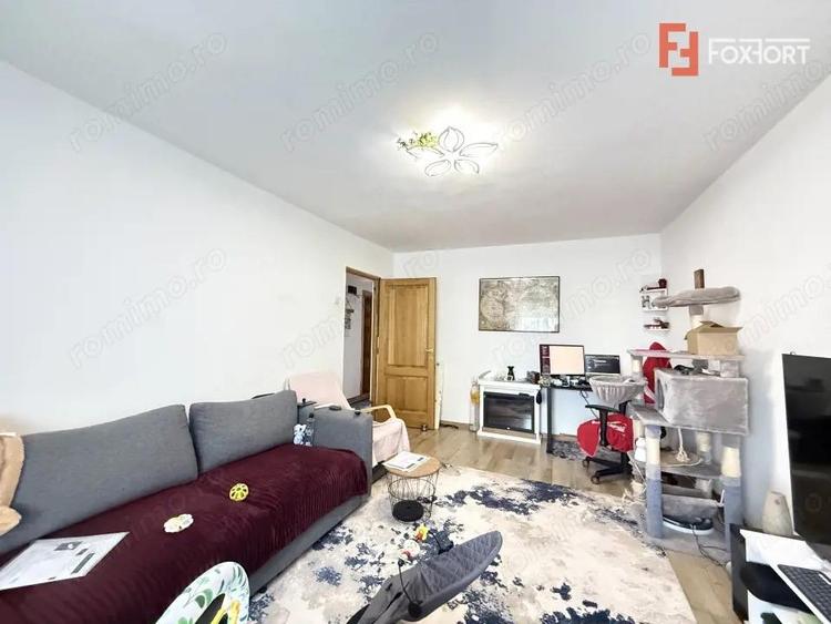 COMISION 0% Apartament cu 3 camere de vanzare in zona Lipovei - 1