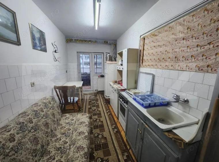 Apartament 2 camere, zona Cetate - 3