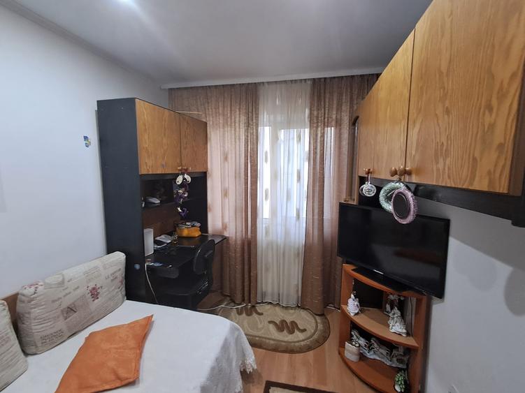 Apartament 3 camere Zona Jandarmerie - Strada Plevnei - etaj 3/3  - 65 mp - 19