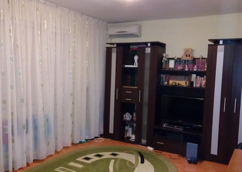 Garsoniera Decomandata Et 1 Bloc 2008 Centrala Termica in Giulesti Sârbi - 2