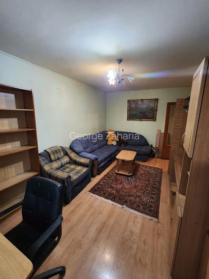 Apartament 3 camere decomandat 7 min metrou Aparatorii Patriei