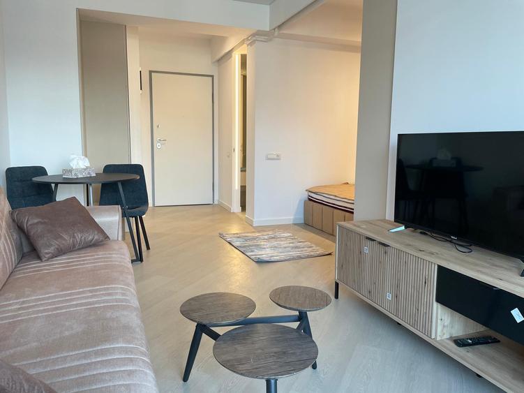 Cortina North, Studio dublu, COMISION 0 - 5