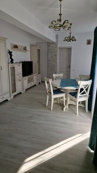 Inchiriez apartament 2 camere - 3