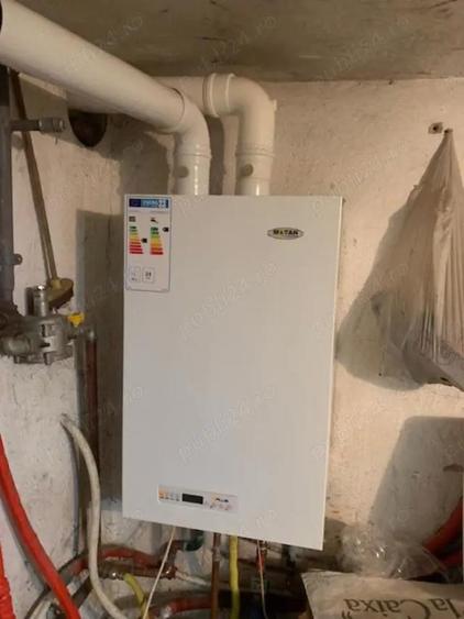 Vand casa si teren , str.Independentei , zona linistita - 10