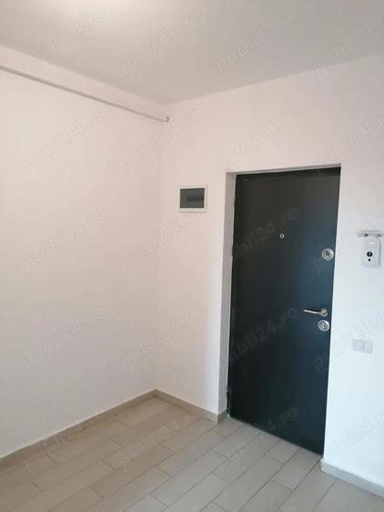 Proprietar inchiriez garsoniera Sanpetru Residence - 6