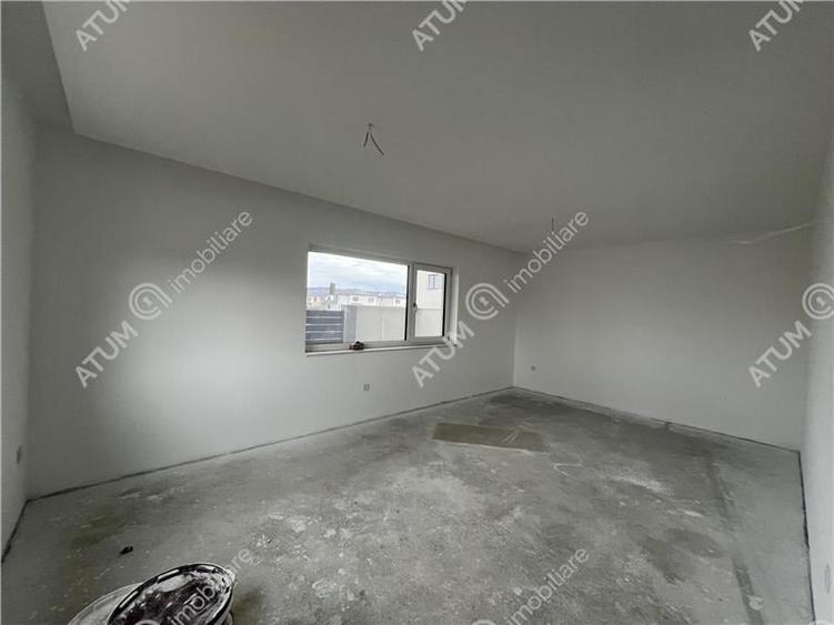 Casa cu 4 camere si teren 250 mp in Selimbar zona Triajului - 3