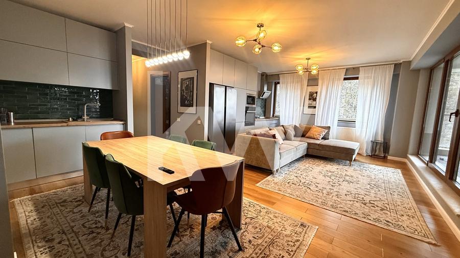 Apartament superb cu 4 camere deasupra orasului - 9