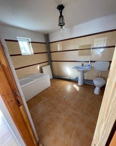 Jilava, Casa, sup. 200 mp.6 cam,3 bai. Resedinta Firma - 2