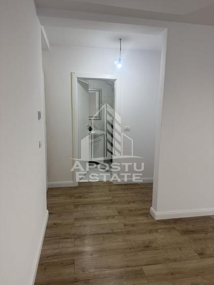 Duplex  despărțit prin garaj și camera tehnică în Giarmata - 5