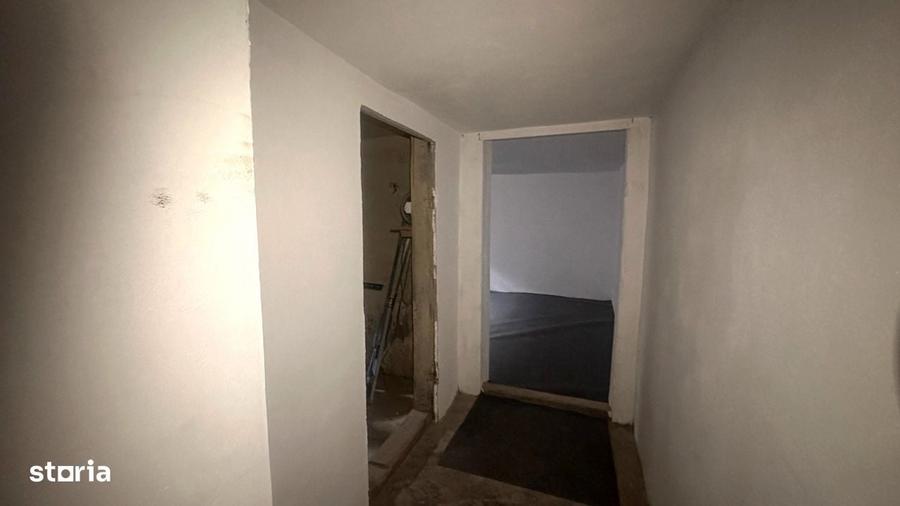 Apartament cu 3 camere în Piața Cluj