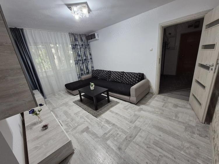 Apartament cu 2 camere semidecomandat în Sud