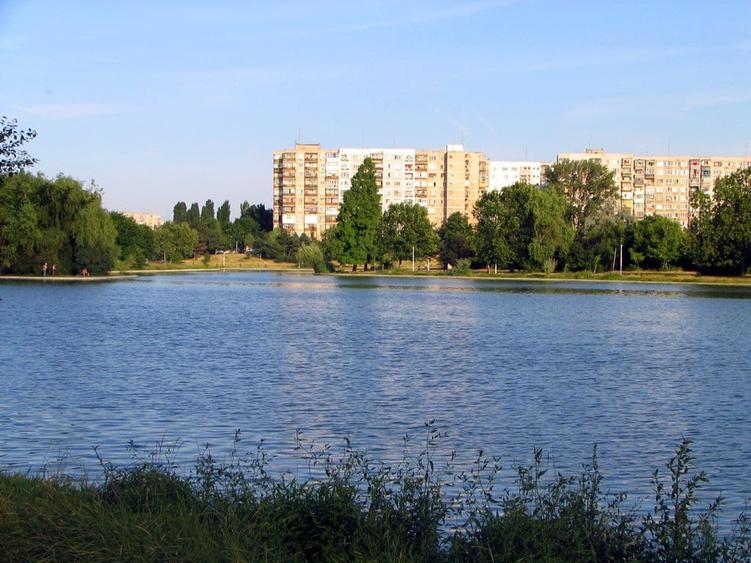 Garsonieră în Titan