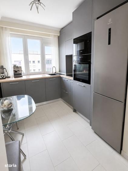 Apartament cu 3 camere în Titan