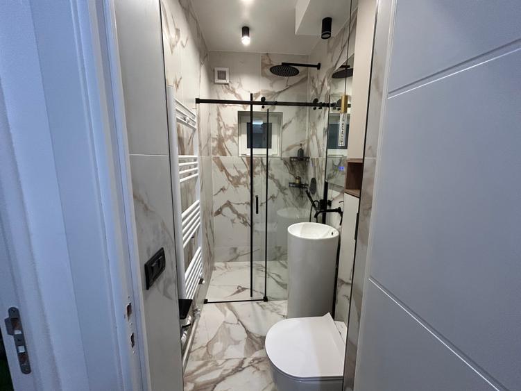 Vânzare - Apartament 2 Camere Lux Piața Romană | 50 mp | Vizavi de ASE - 12