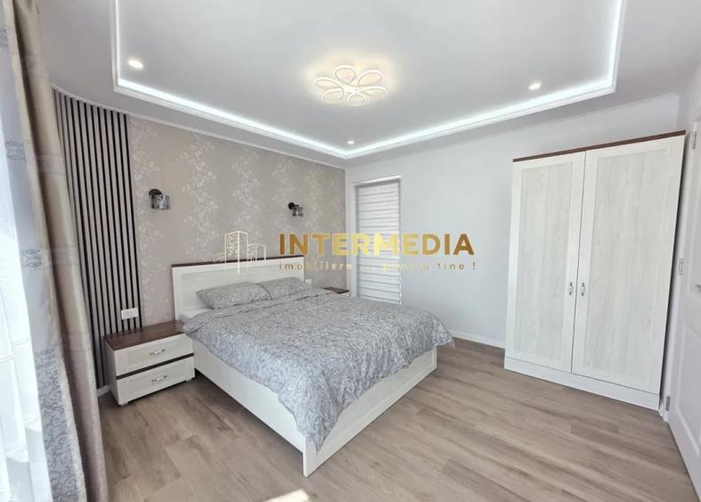 Apartament cu 3 camere decomandat, mobilat în Central
