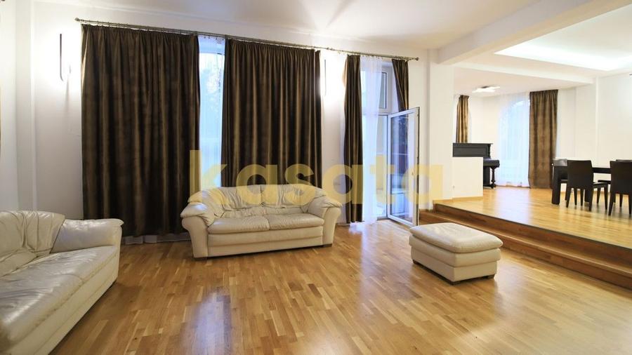 Vilă Individuală de vanzare cu teren de 1.000Mp. - Zona Jolie Ville - 6