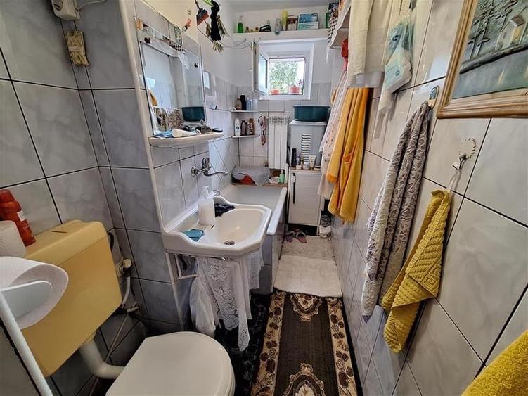 Apartament 2 amere semidecomandat , zona Narcisa - 7