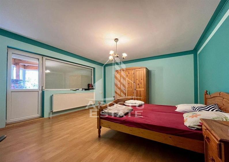 Vila individuala cu 5 camere zona Ronat - 10