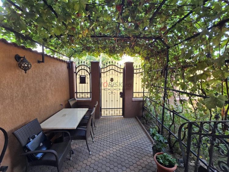 Titanul Nou - Auchan - vila ideala pentru familie - solida - confortabila - 40