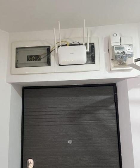 Metrou 1 Decembrie 1918, apart 2 cam, decom, et. 1/8 - 8