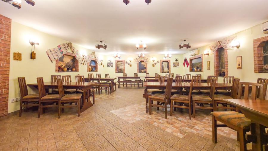 De vânzare – Proprietate comercială tip Restaurant & Salon Evenimente - 9