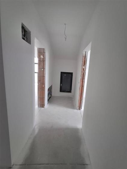 Casa individuala 6 camere 3 bai 500mp teren zona Calea Cisnadiei - 12