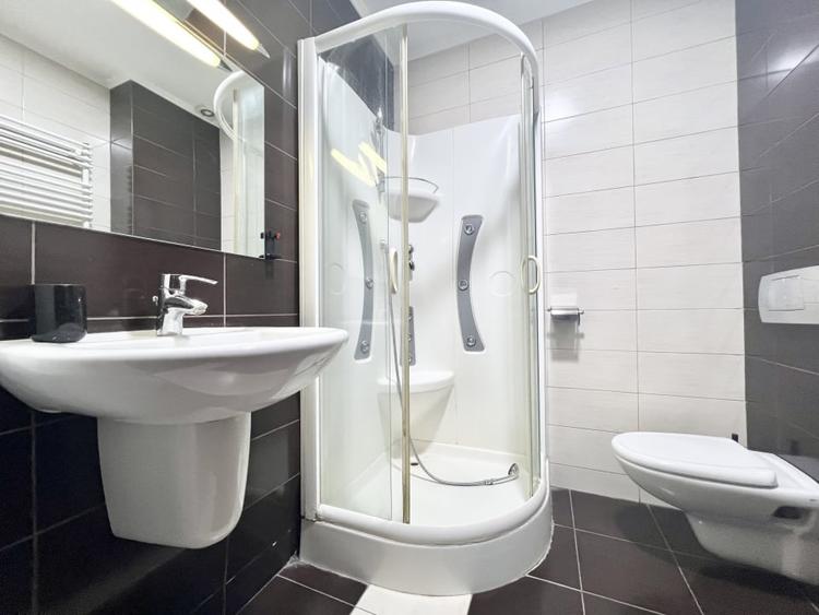 SPATII GENEROASE / VIEW DEOSEBIT PENTRU ZONA / TERASA 40MP - 13