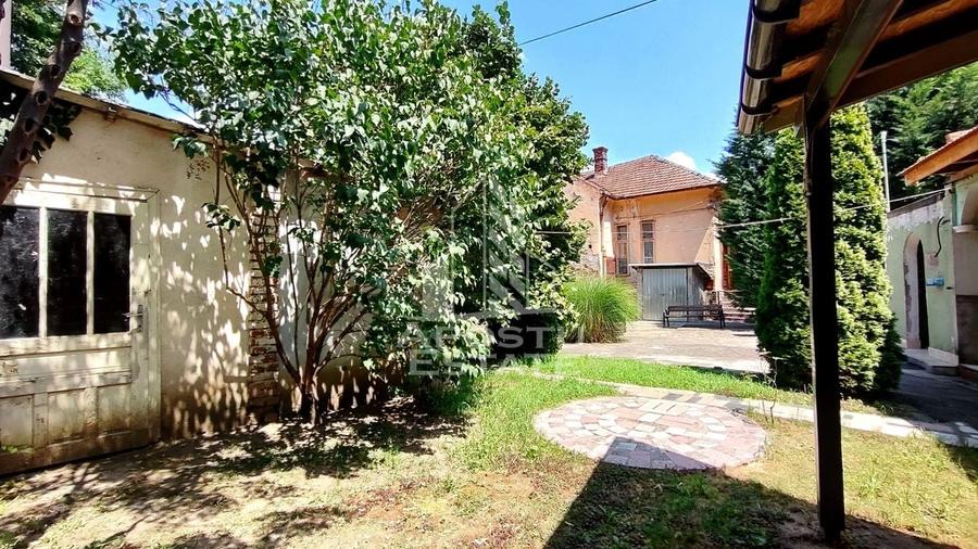 Casa la curte comuna 4 camere, zona Centrala - 4