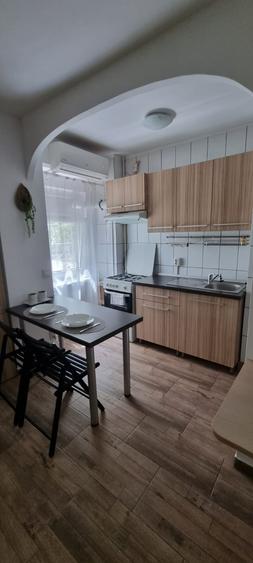 Tineretului-Sincai, garsoniera, 5 minute metrou, libera, pret negociabil - 10