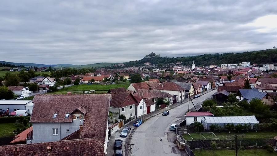 CASĂ COMPUSĂ DIN 2 CORPURI + CURTE + ANEXE - ORAȘ RUPEA -STR.VAII 38 - 3