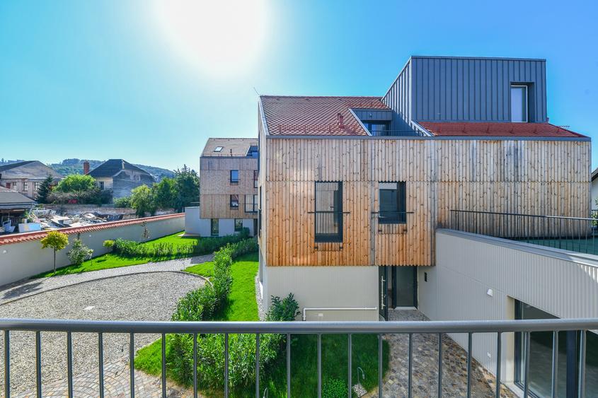 Apartament  de 4 camere cu o  terasă de 43 mp plus un balcon -M99 Residence - 1