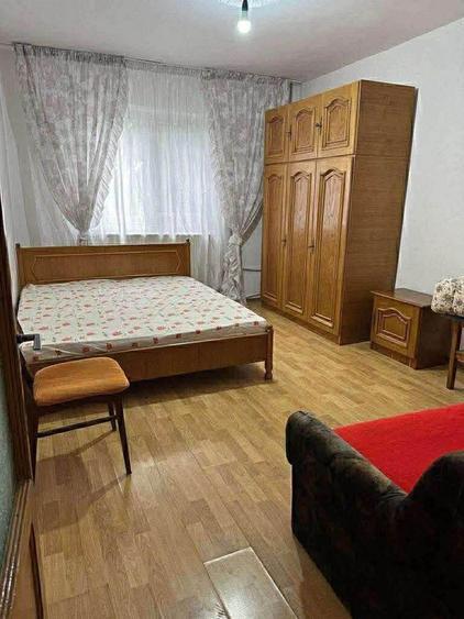 Inchiriez garsoniera - 5