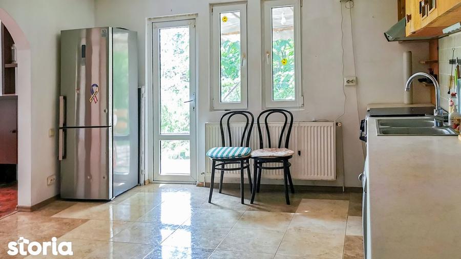 Casa P+1, curte 800 mp in Corbeanca, la sosea - 1