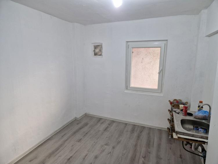 Vand apartament Drobeta Turnu-Severin, Strada Topolnitei - 4