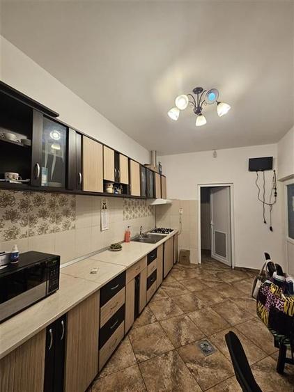 SPATIU COMERCIAL DE VANZARE ONESTI - 10