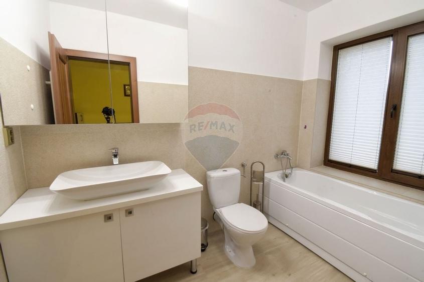 Casa cu 5 camere de inchiriat, zona Becas - 10