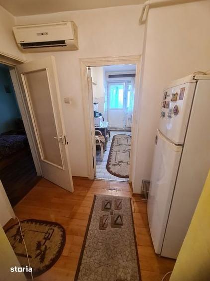 Vind 2camere decomandate etaj 3 zona isharo - 1