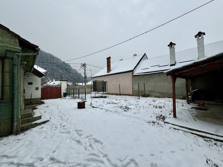 Casă Săsească autentică de vânzare în Râșnov | Teren 720 mp | toate utilitățile - 9