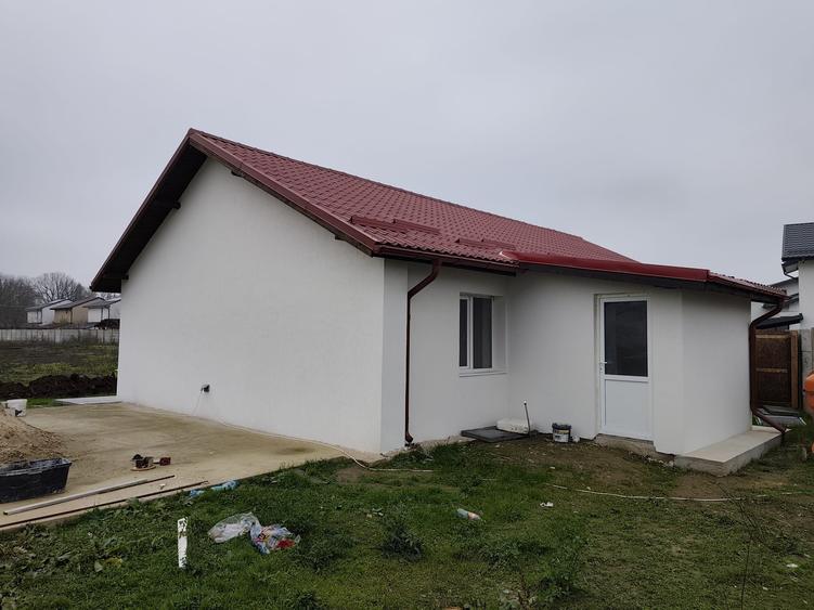 FARA COMISIOANE aproape de asfalt casa cu 3 camere PARTER pod terasa camera tehn - 5