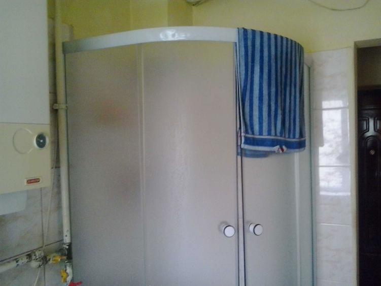 Inchiriez garsoniera - 4