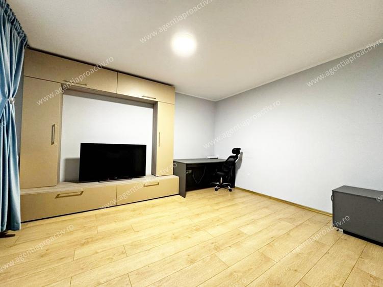 Apartament cu 2 camere decomandat, situat la etajul 2, in Micro 21. - 2